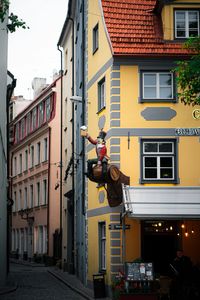 Old Town Statue Building in Riga